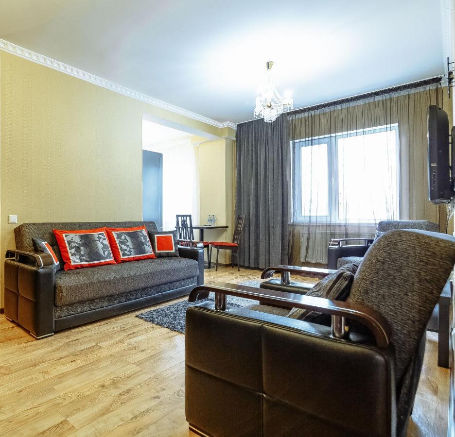 Two Bedroom Apartment On Syganak Street 64-1 Astaná Exterior foto